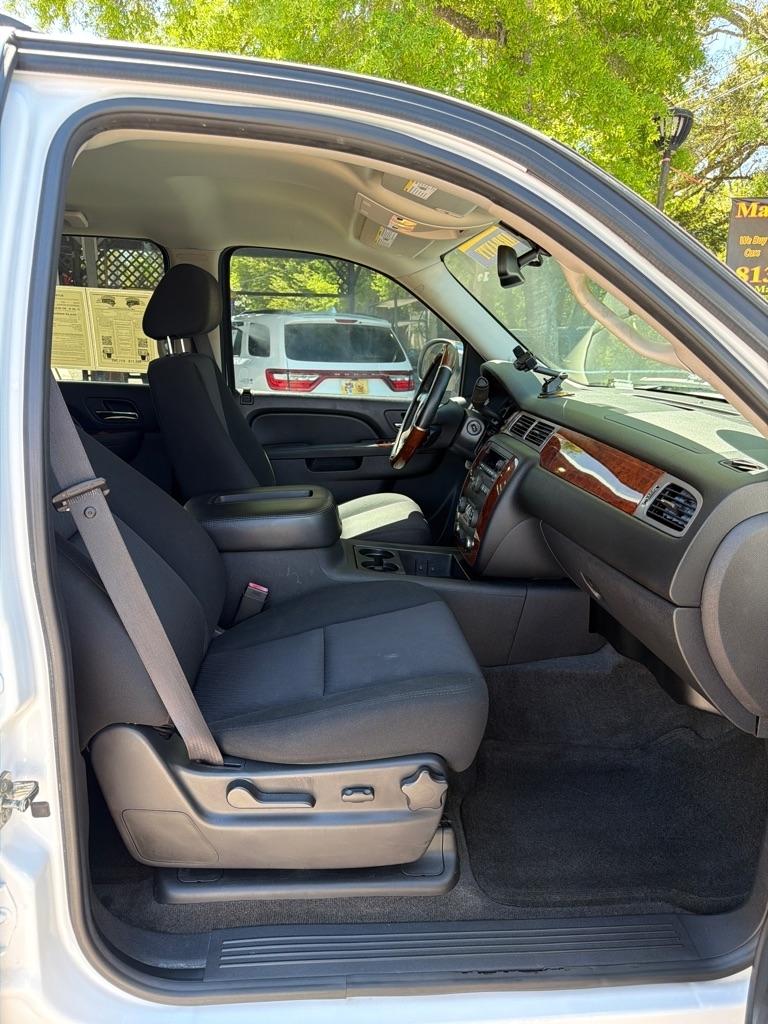 Chevrolet Tahoe 2WD 4dr 1500 LS 2011