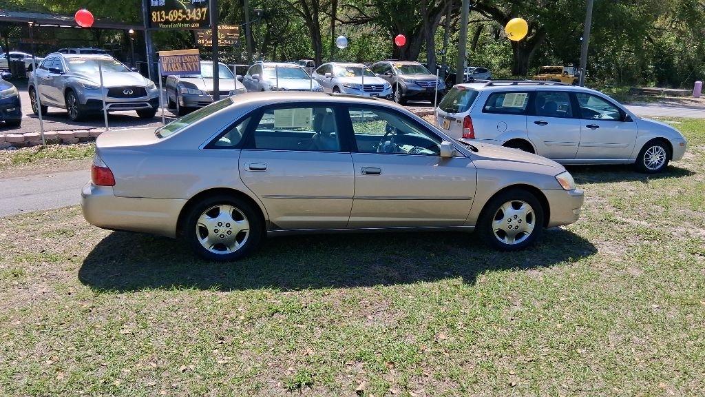 Toyota Avalon 4dr Sdn XLS w/Bench Seat (Natl) 2003