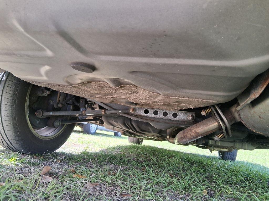 Toyota Avalon 4dr Sdn XLS w/Bench Seat (Natl) 2003