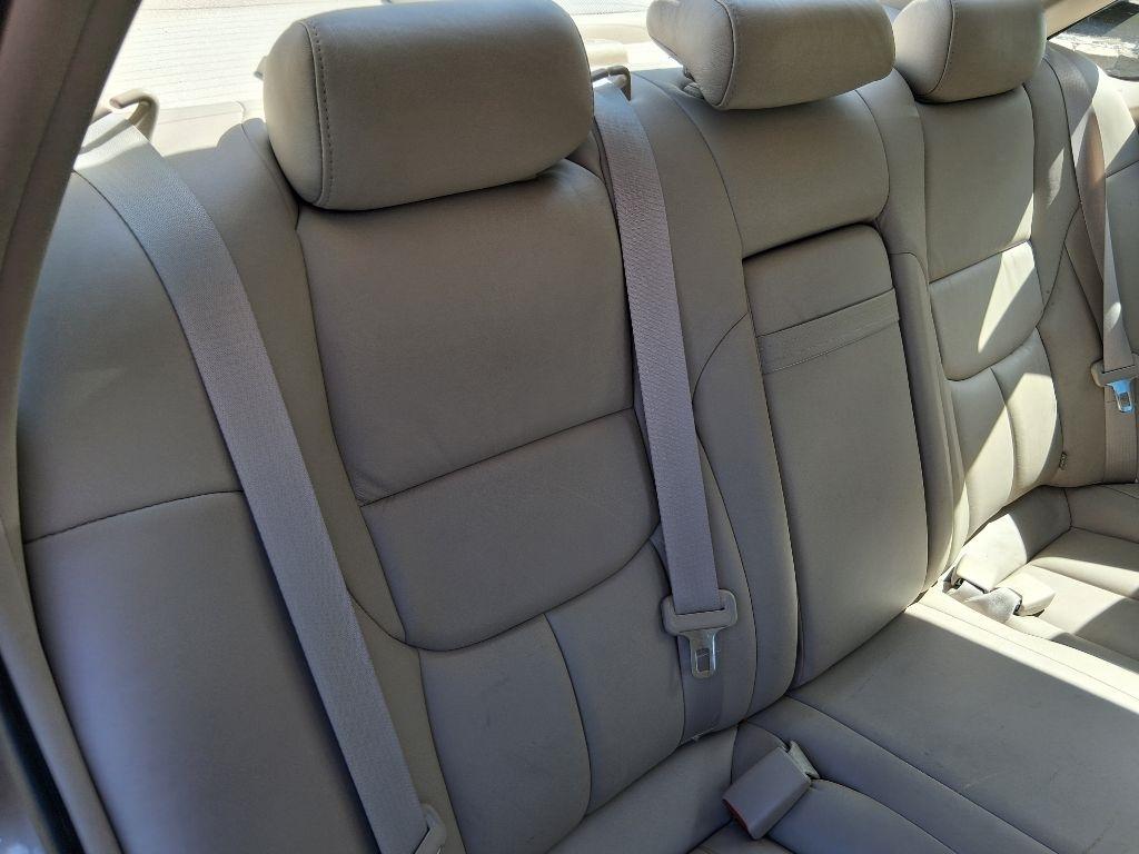 Toyota Avalon 4dr Sdn XLS w/Bench Seat (Natl) 2003