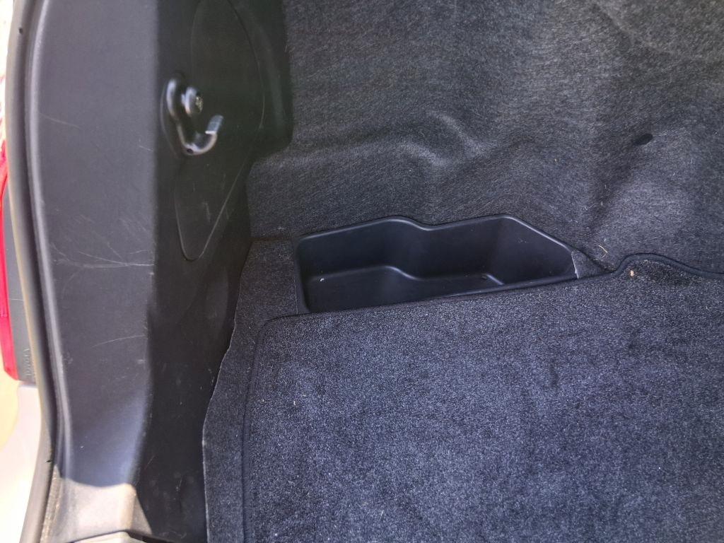 Toyota Avalon 4dr Sdn XLS w/Bench Seat (Natl) 2003