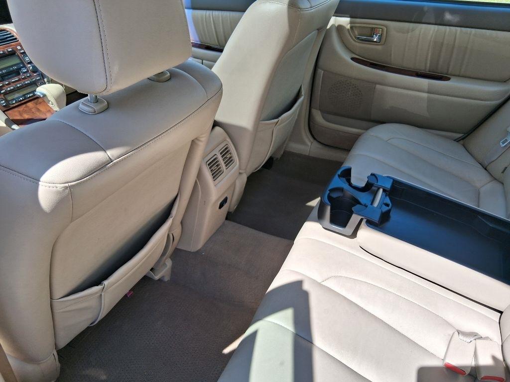 Toyota Avalon 4dr Sdn XLS w/Bench Seat (Natl) 2003