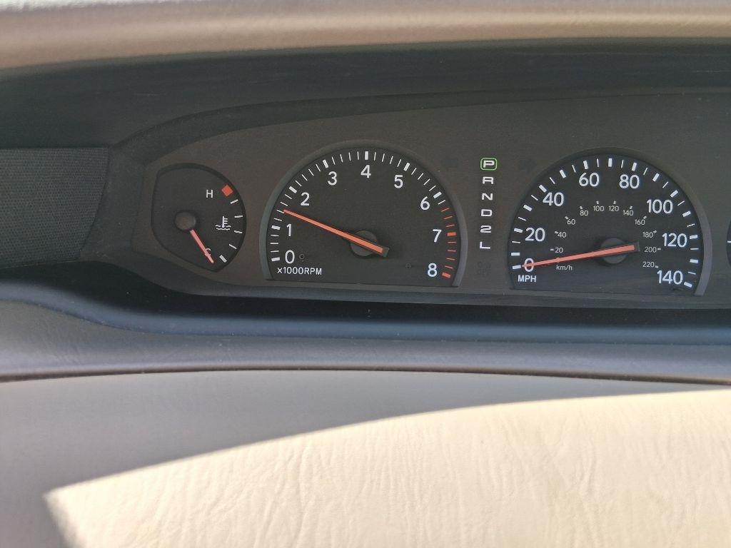 Toyota Avalon 4dr Sdn XLS w/Bench Seat (Natl) 2003