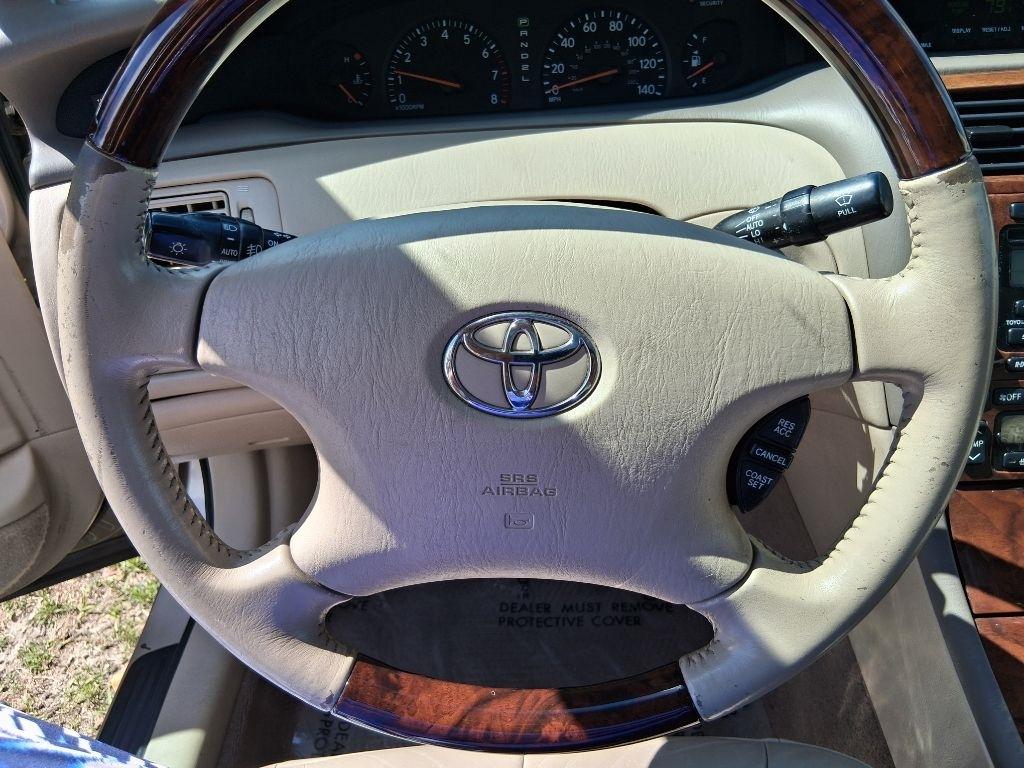 Toyota Avalon 4dr Sdn XLS w/Bench Seat (Natl) 2003