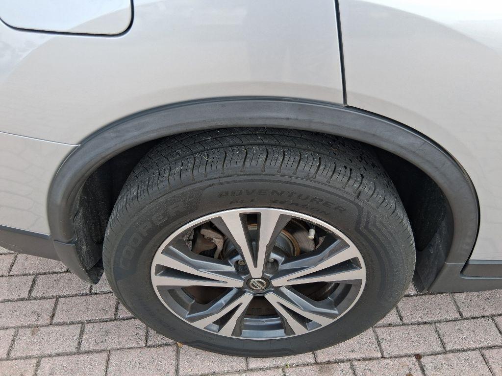 Nissan Rogue FWD SV 2019