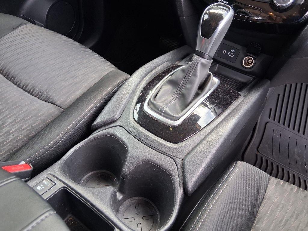 Nissan Rogue FWD SV 2019