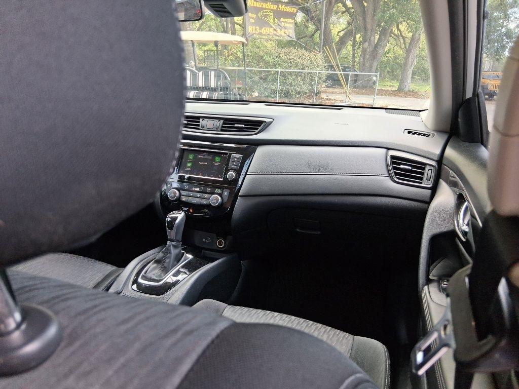 Nissan Rogue FWD SV 2019