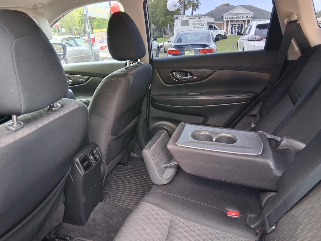 Nissan Rogue FWD SV 2019