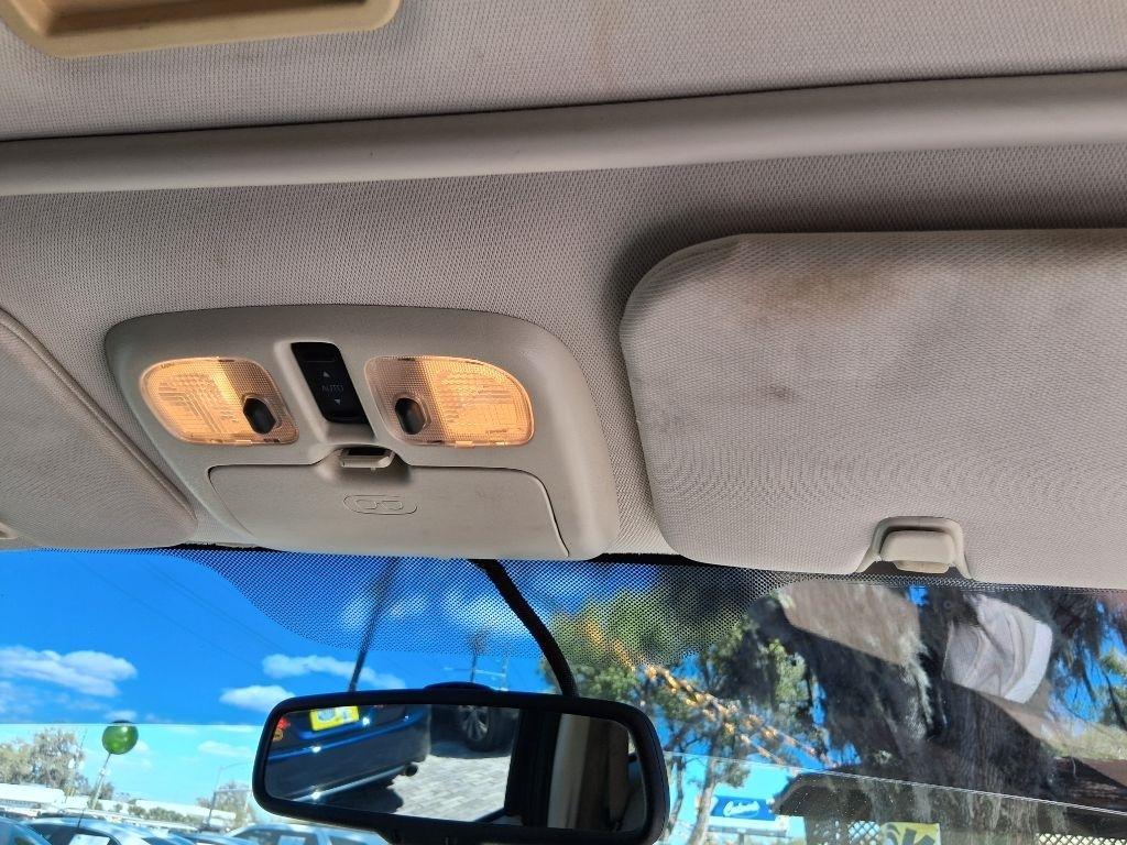 Ford Escape FWD 4dr XLT 2011