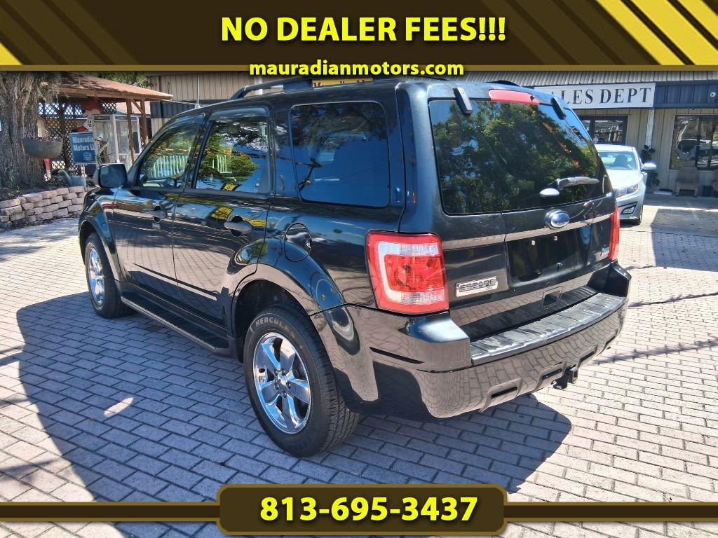 Ford Escape FWD 4dr XLT 2011
