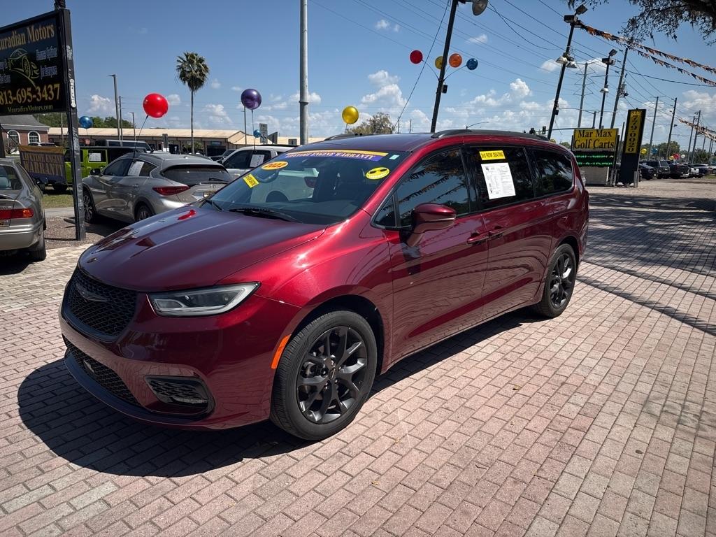 Chrysler Pacifica Touring L FWD 2022