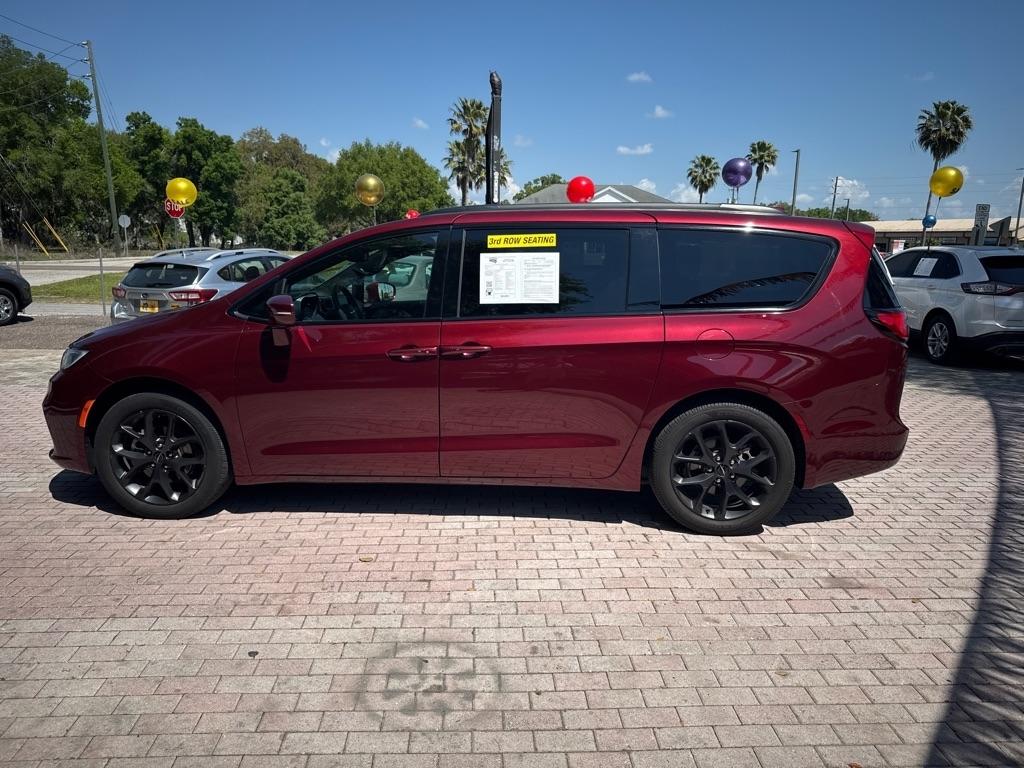 Chrysler Pacifica Touring L FWD 2022