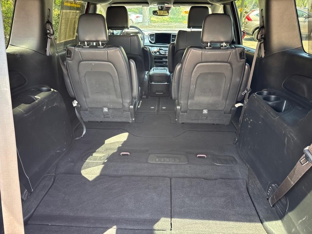 Chrysler Pacifica Touring L FWD 2022