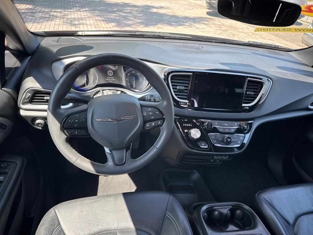 Chrysler Pacifica Touring L FWD 2022