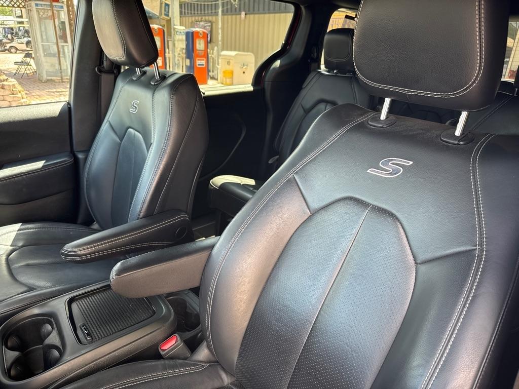 Chrysler Pacifica Touring L FWD 2022