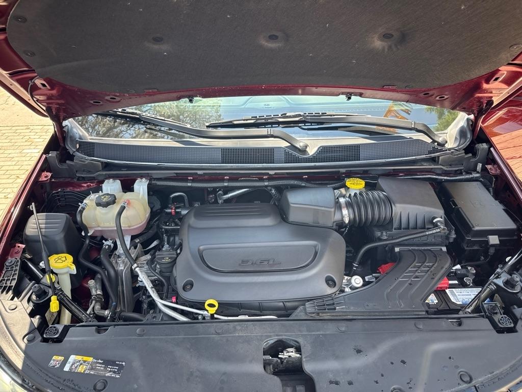 Chrysler Pacifica Touring L FWD 2022