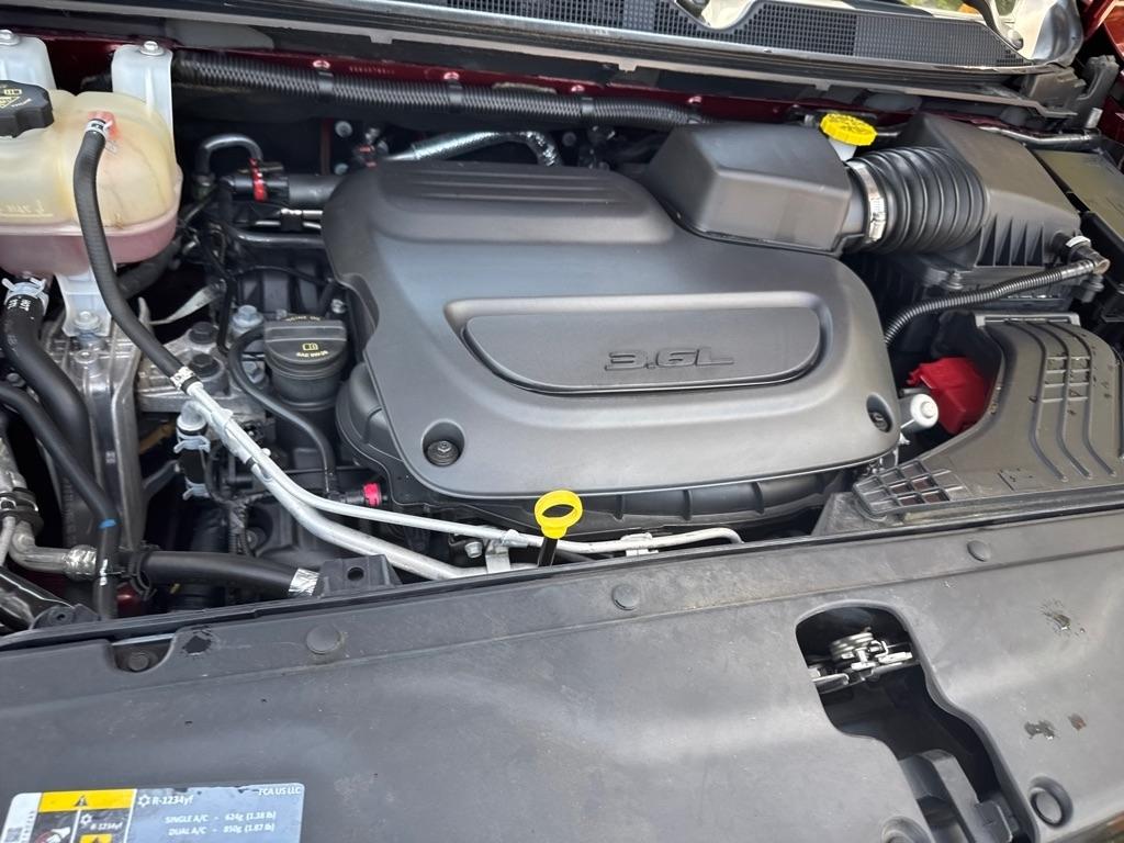 Chrysler Pacifica Touring L FWD 2022