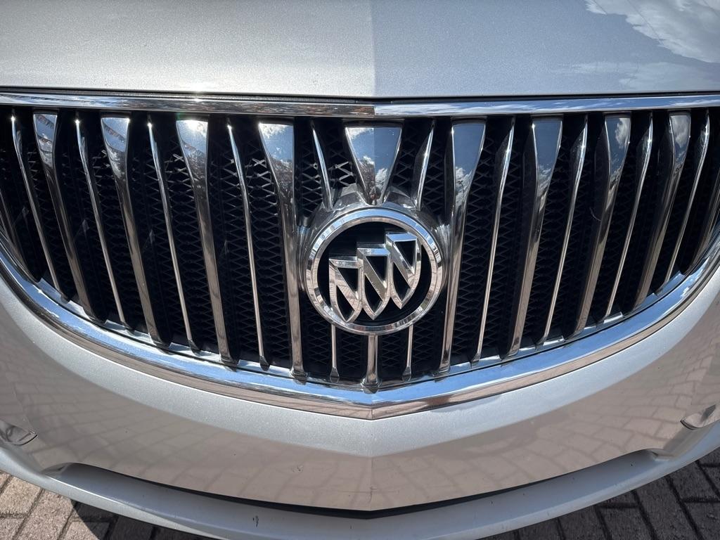 Buick Enclave FWD 4dr Convenience 2014