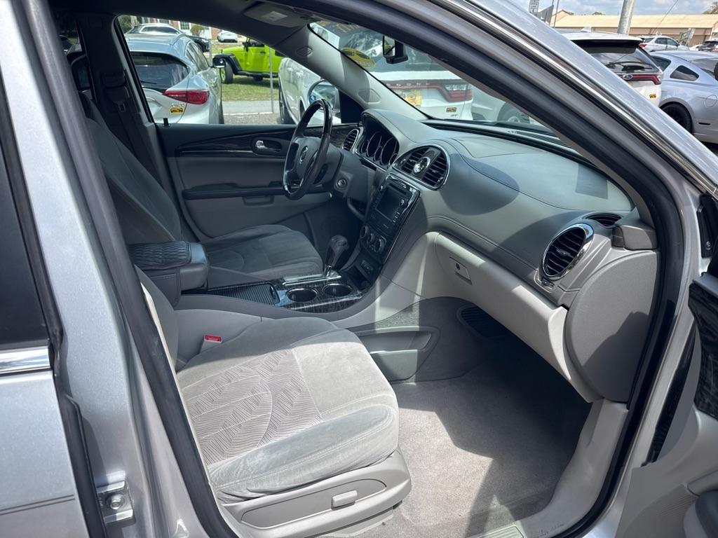 Buick Enclave FWD 4dr Convenience 2014