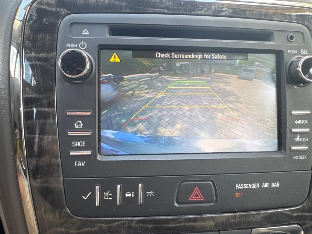 Buick Enclave FWD 4dr Convenience 2014