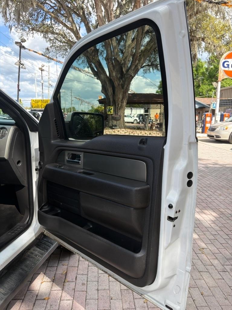 Ford F-150 2WD SuperCrew 145" King Ranch 2013