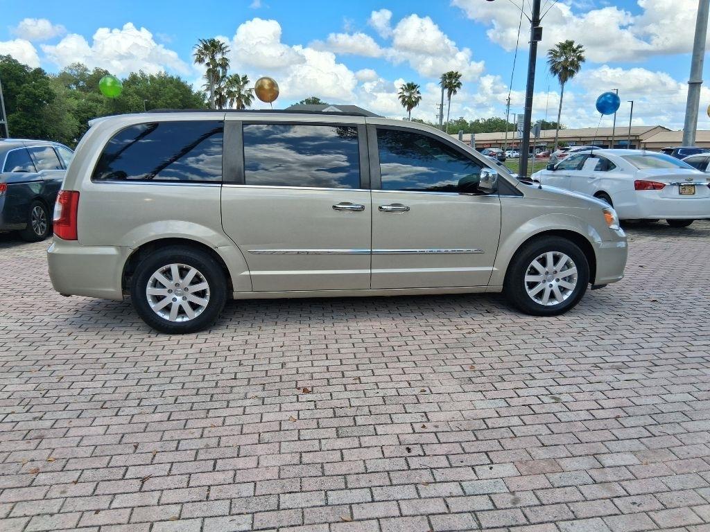 Chrysler Town & Country 4dr Wgn Touring 2015