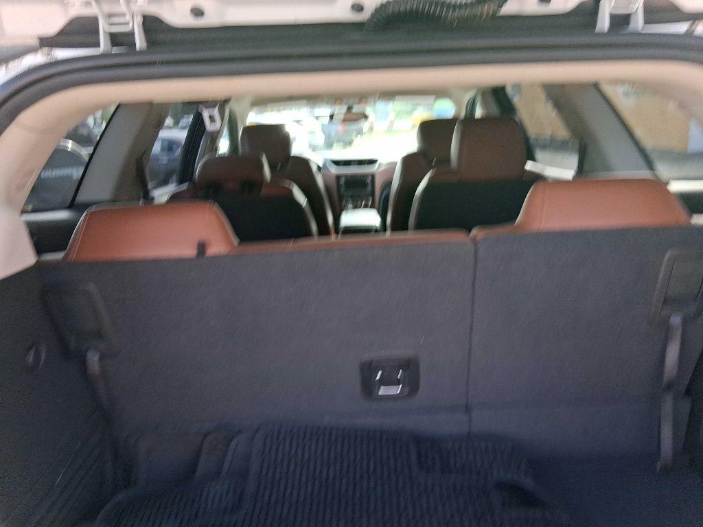 Chevrolet Traverse FWD 4dr LT w/2LT 2017