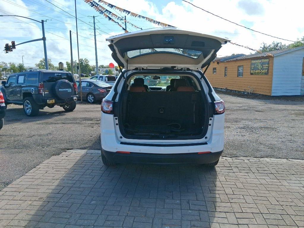 Chevrolet Traverse FWD 4dr LT w/2LT 2017