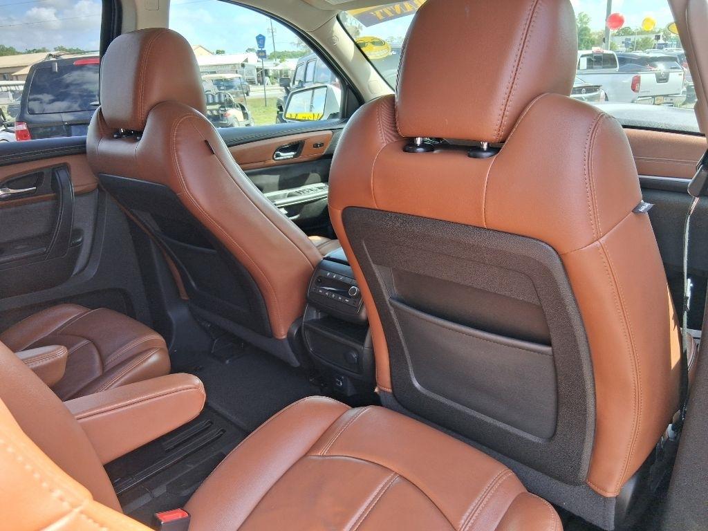 Chevrolet Traverse FWD 4dr LT w/2LT 2017