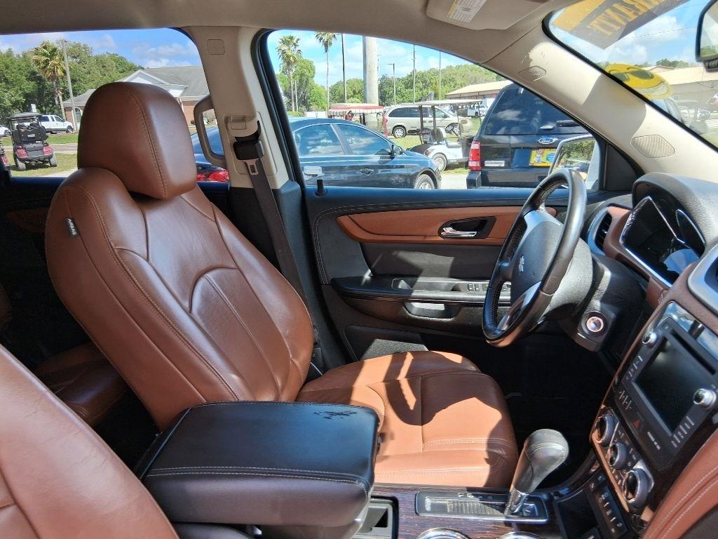 Chevrolet Traverse FWD 4dr LT w/2LT 2017