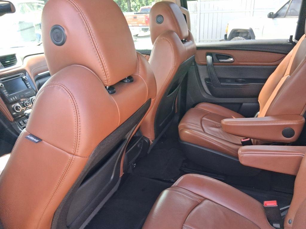 Chevrolet Traverse FWD 4dr LT w/2LT 2017