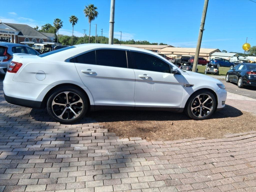 Ford Taurus 4dr Sdn SEL FWD 2016