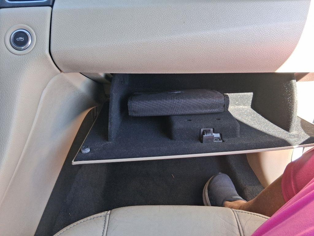 Ford Taurus 4dr Sdn SEL FWD 2016