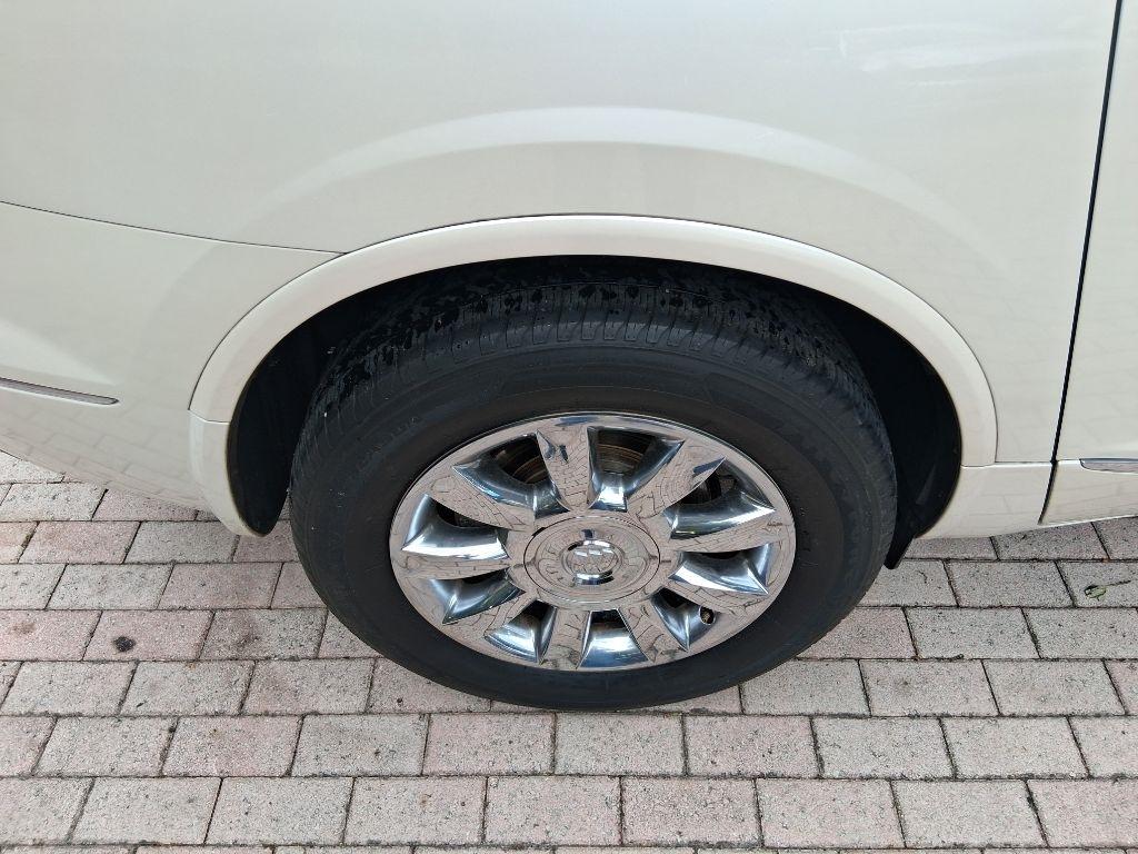 Buick Enclave FWD 4dr Premium 2013