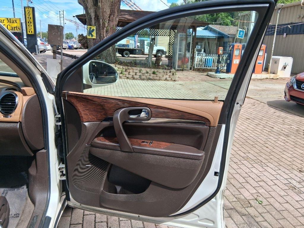 Buick Enclave FWD 4dr Premium 2013