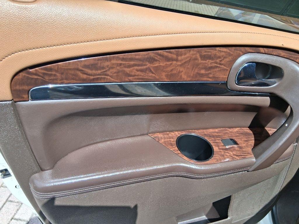 Buick Enclave FWD 4dr Premium 2013