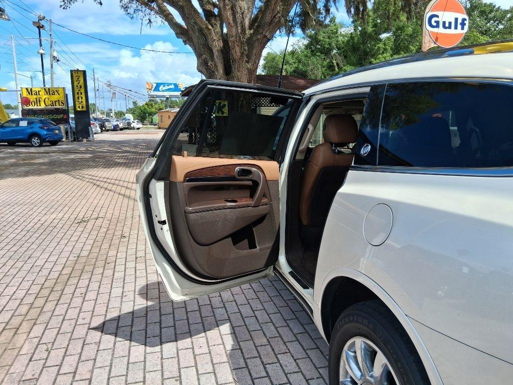 Buick Enclave FWD 4dr Premium 2013