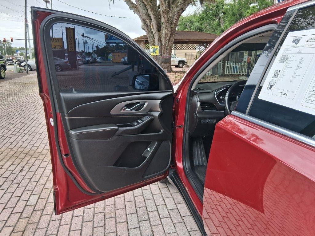 Chevrolet Traverse FWD 4dr LT Cloth w/1LT 2019