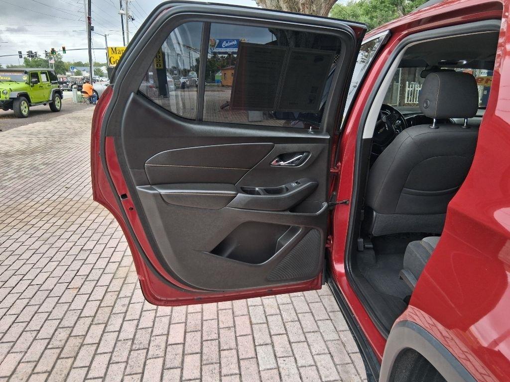 Chevrolet Traverse FWD 4dr LT Cloth w/1LT 2019