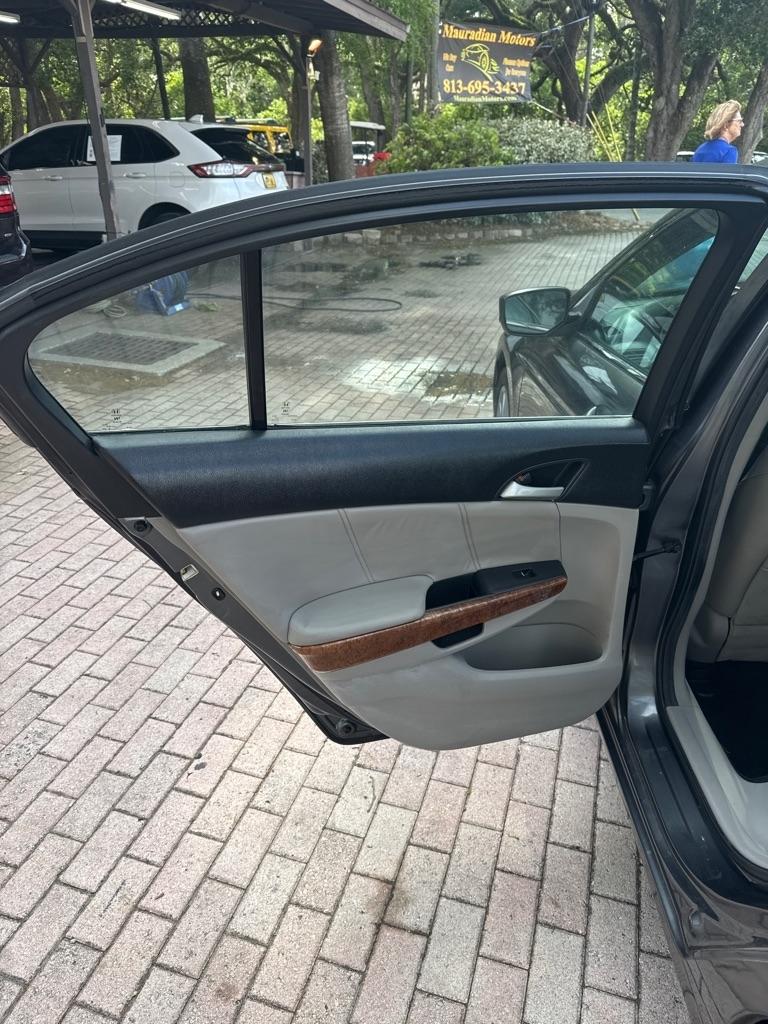 Honda Accord Sdn 4dr I4 Auto EX-L 2011