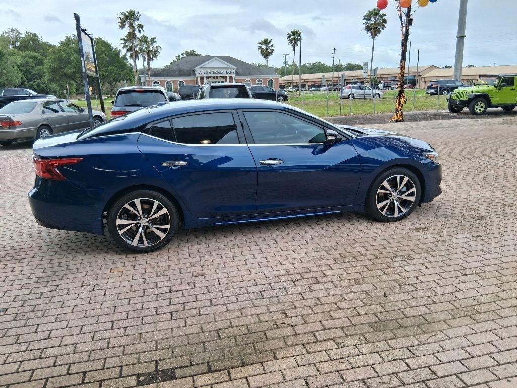 Nissan Maxima SV 3.5L *Ltd Avail* 2017