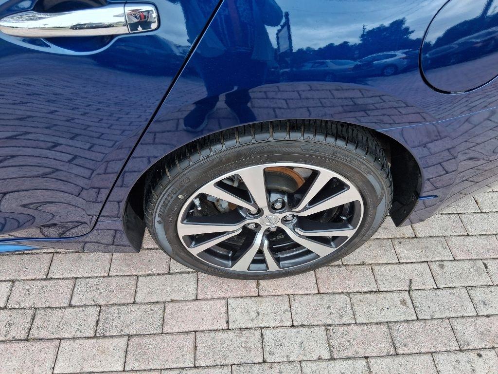 Nissan Maxima SV 3.5L *Ltd Avail* 2017