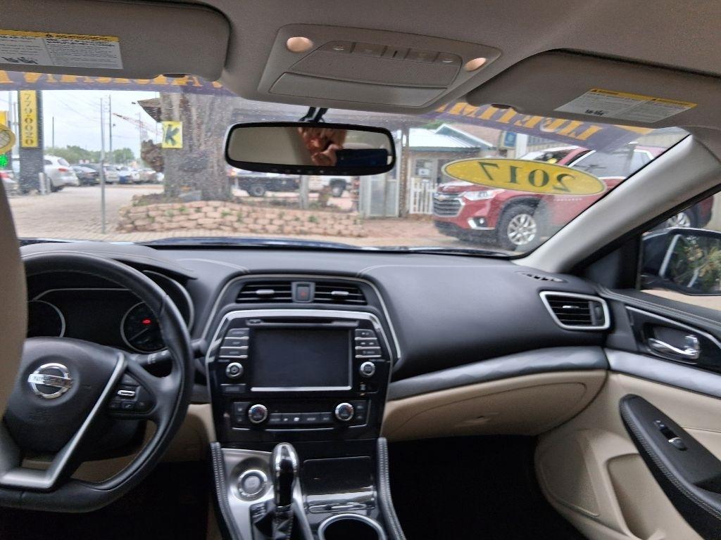 Nissan Maxima SV 3.5L *Ltd Avail* 2017