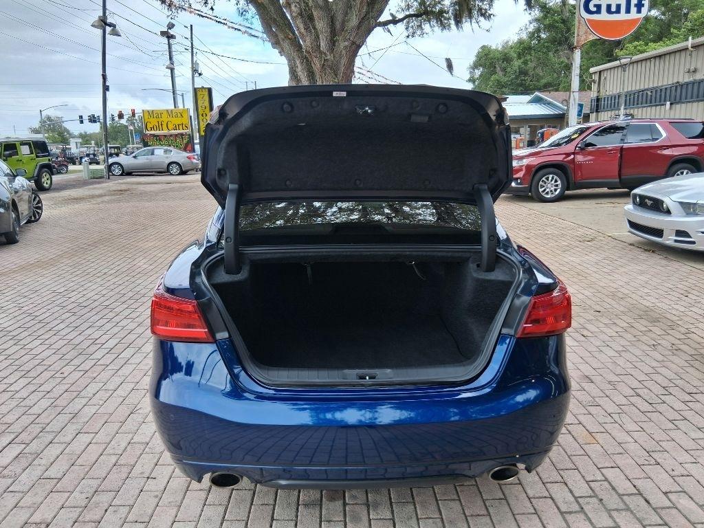 Nissan Maxima SV 3.5L *Ltd Avail* 2017