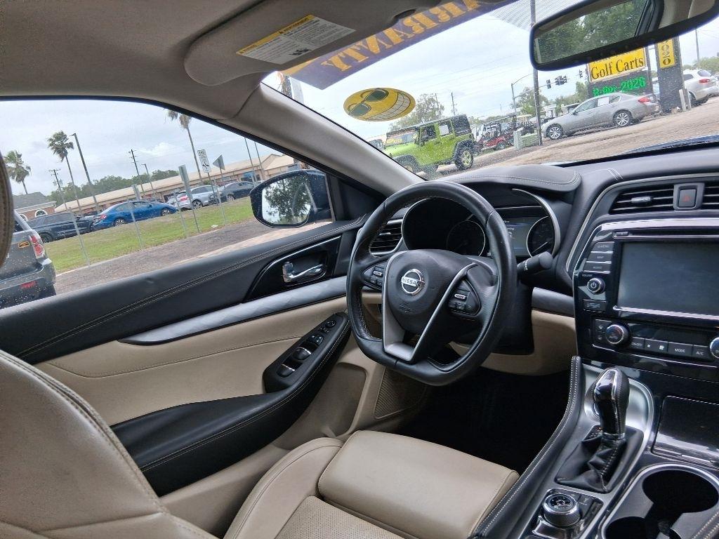 Nissan Maxima SV 3.5L *Ltd Avail* 2017