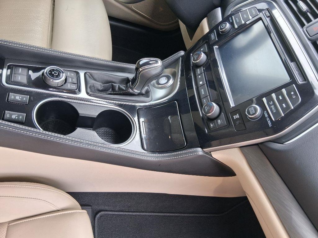 Nissan Maxima SV 3.5L *Ltd Avail* 2017