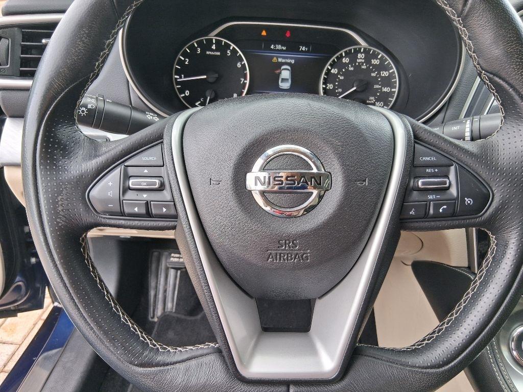 Nissan Maxima SV 3.5L *Ltd Avail* 2017
