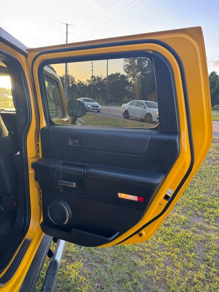 HUMMER H2 4dr Wgn SUV 2005
