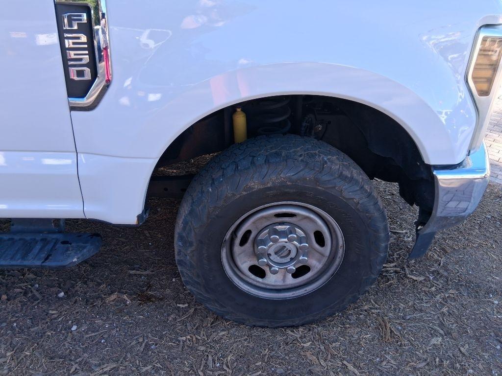 Ford Super Duty F-250 SRW Lariat 4WD SuperCab 8' Box 2018