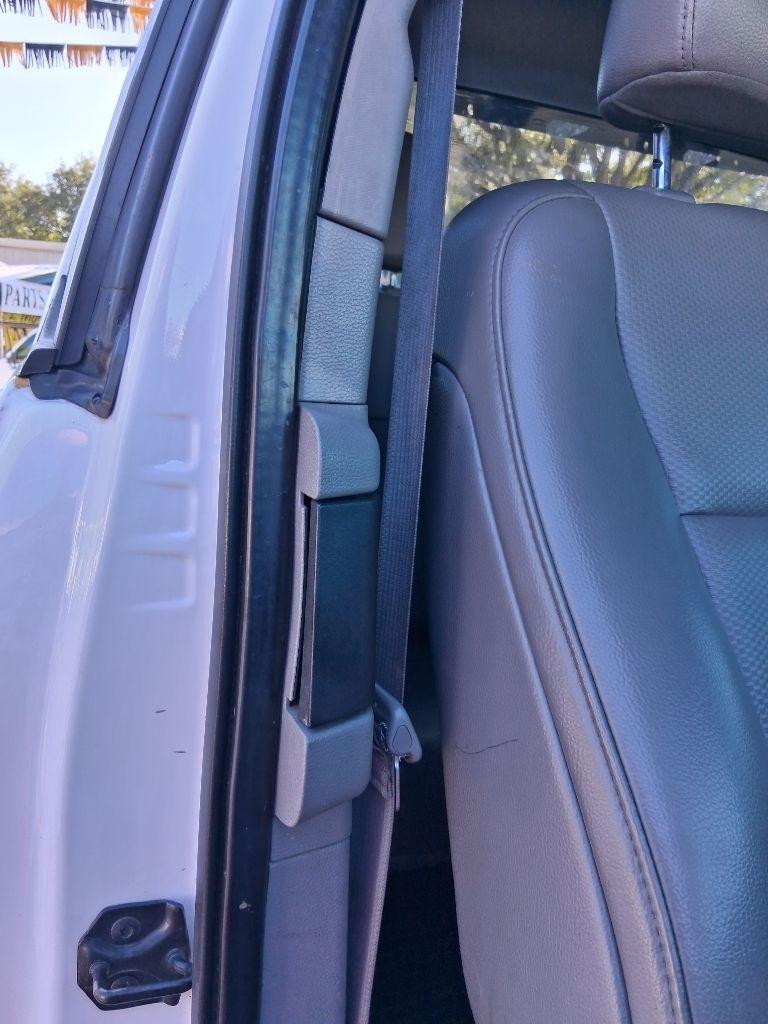 Ford Super Duty F-250 SRW Lariat 4WD SuperCab 8' Box 2018